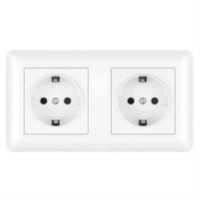 Розетка встраиваемая 2 поста двойная Lexman с заземлением  белая матовая в сборе