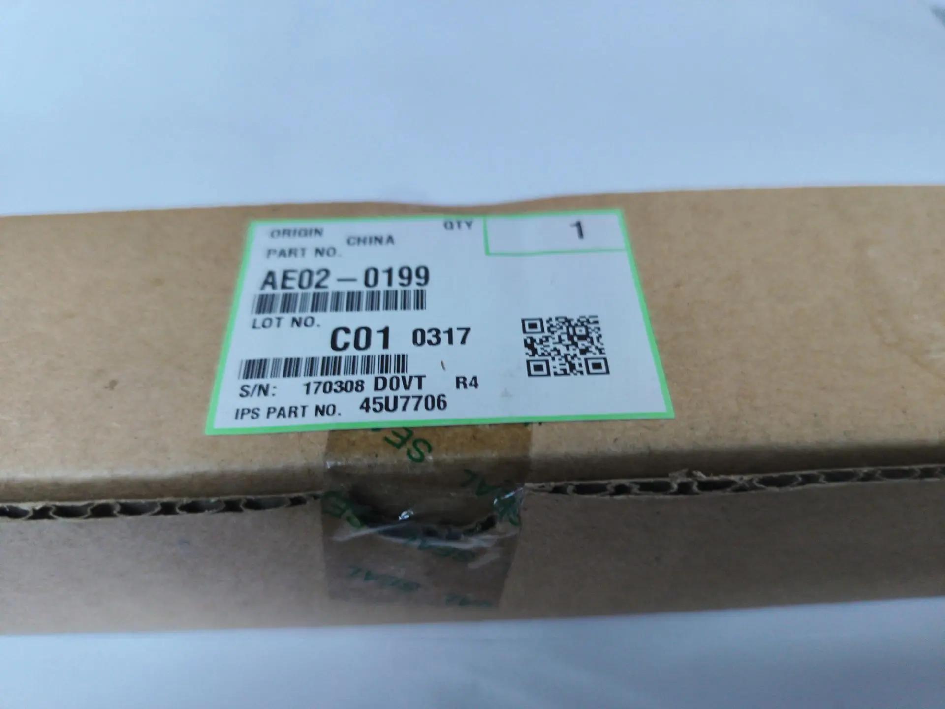 AE020199 AE02-0199  совм. Нижний прижимной ролик(резиновый вал) для  Ricoh Aficio MP 4000
