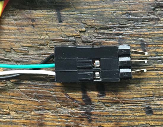 Штырьковая вилка PLS-3 для подключения к плате Картинка штырьковая вилка PLS-3 для подключения к плате