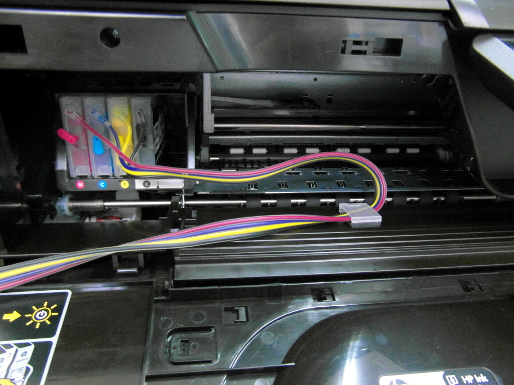 Фиксируем шлейф СНПЧ