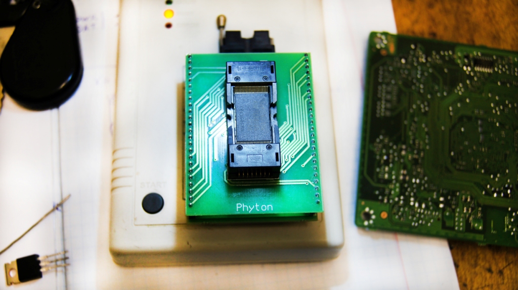 прошиваем TC58NVG0S3ETA0B