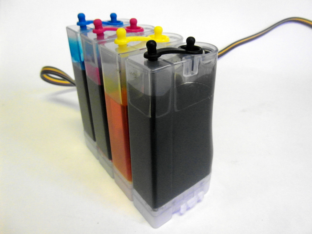 Затыкаем воздушное отверстие