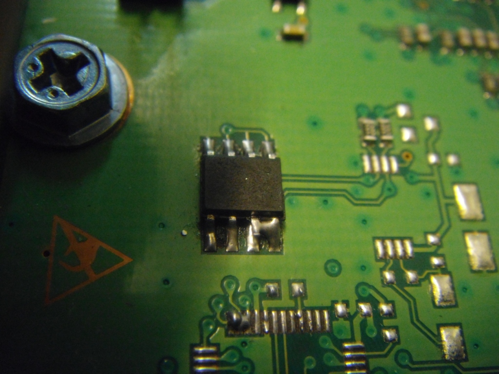 Пайка чипа xerox 3100