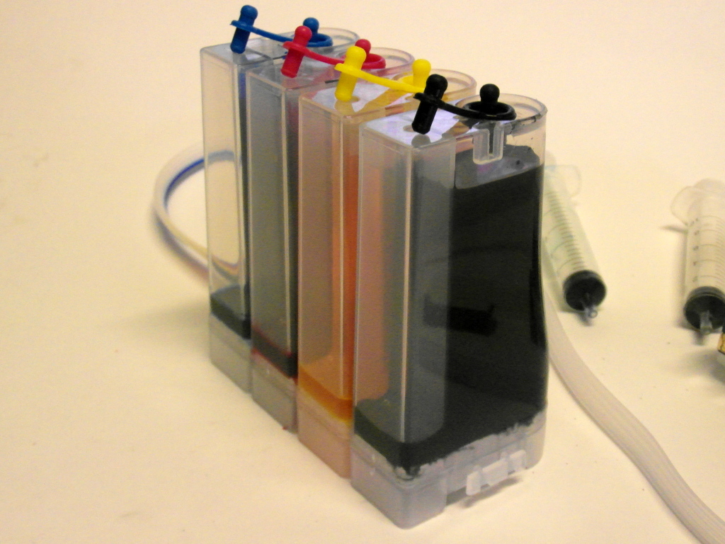 Открытые воздушные отверстия на донорах СНПЧ