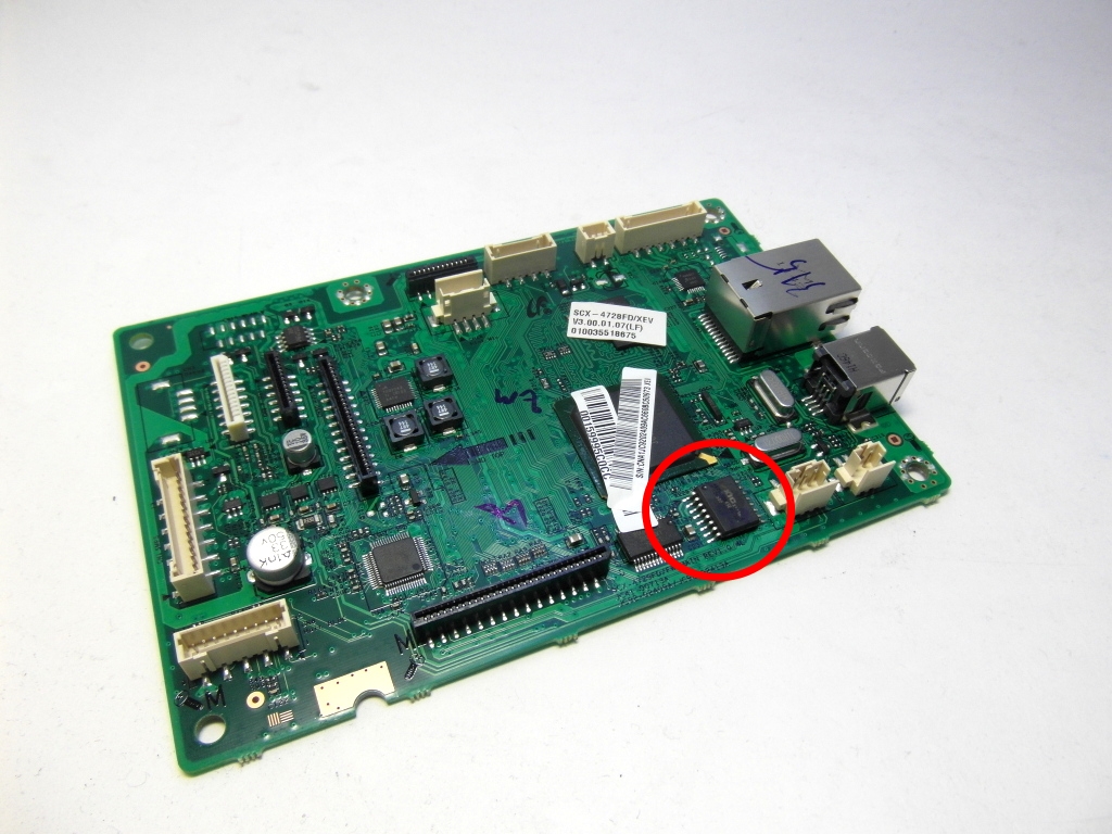 Микросхема MX25l128 на плате Samsung 4728