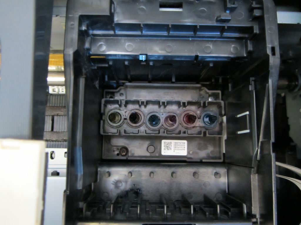 Извлекаем печатающую головку